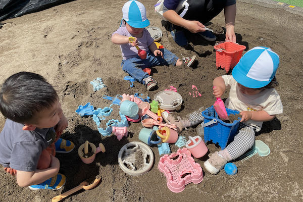 砂場あそび